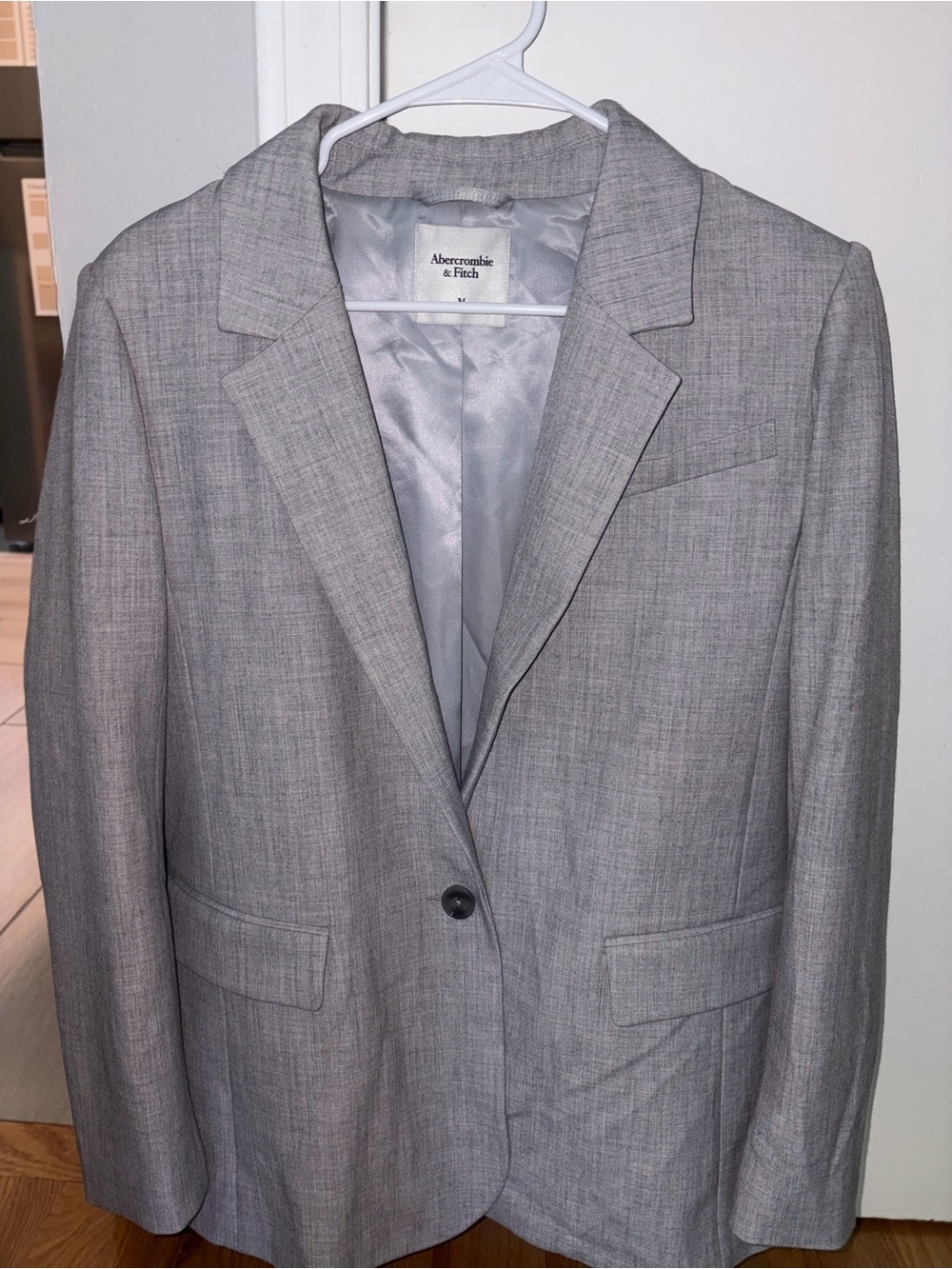 Abercrombie & Fitch Light Gray Women's Single-Button Blazer